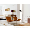 Chaise en cuir Paulistano moderne